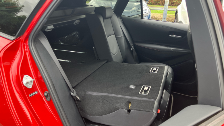 Toyota Corolla 2.0 VVT-i Hybrid Excel 5dr CVT Hybrid Estate